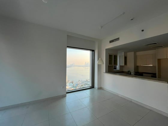 Higher Floor | Vacant | Creek Tower View, picture 7