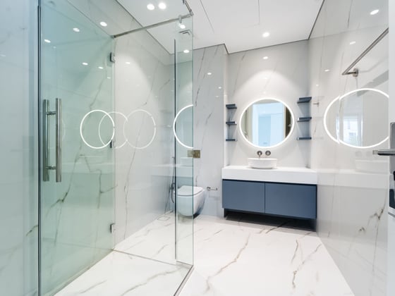 Luxury Living | Spacious Home | Green Views, picture 9