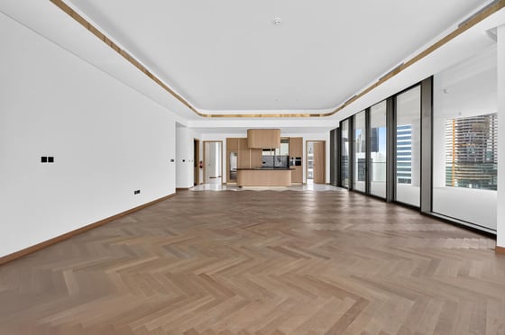 A rare 4-bed residence at Jumeirah Living Business Bay, picture 2