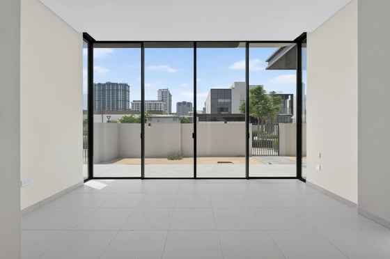 New Address Hillcrest 5-bedroom villa with refined basement, picture 7