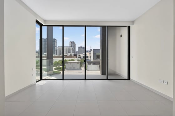 New 5-bed Address Hillcrest villa with expansive lower level, picture 7