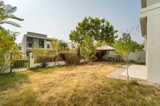 Green Belt | Pool & Park | Vacant Soon.., picture 32