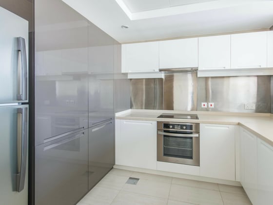 Corner Unit | Boulevard View | Well-maintained, picture 6