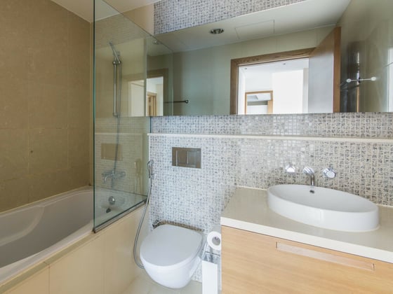 Corner Unit | Boulevard View | Well-maintained, picture 9