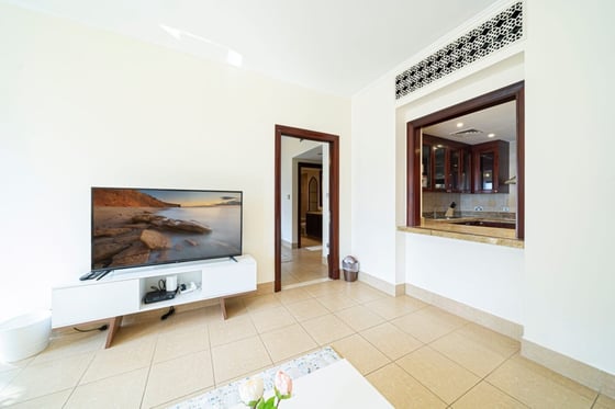 Partial Burj View | Spacious | Well Maintained, picture 6