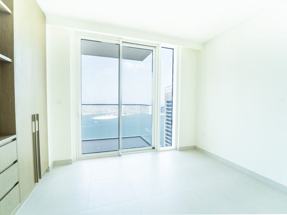 Private Beach | Palm & Marina View / Corner Unit, picture 14