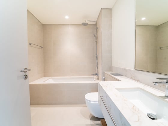 Private Beach | Palm & Marina View / Corner Unit, picture 23