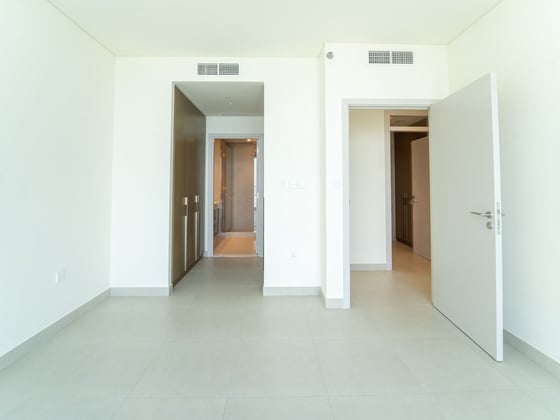 Private Beach | Palm & Marina View / Corner Unit, picture 18
