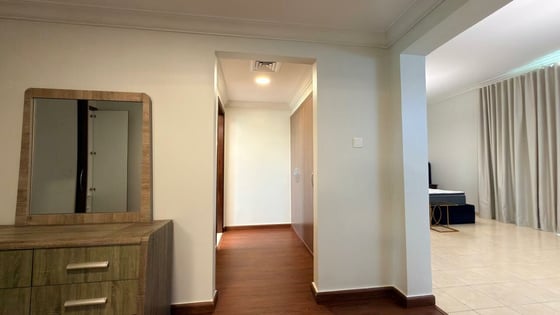 4BR+Maid's | Lake Views | Fully Furnished, picture 13