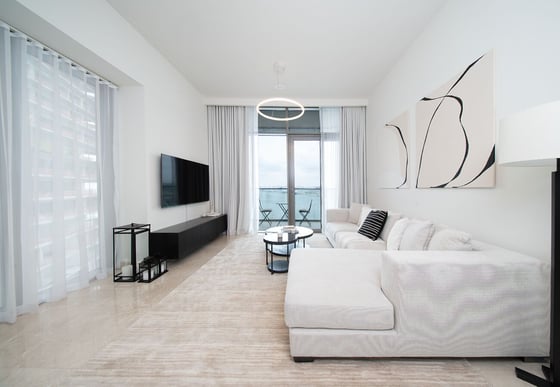 PANORAMIC SEA VIEWS | CORNER | FURNISHED, picture 6