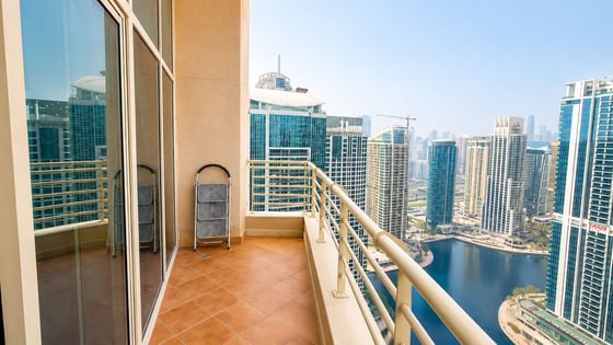 Panoramic Skyline Views | Very High Floor | Vacant, picture 2