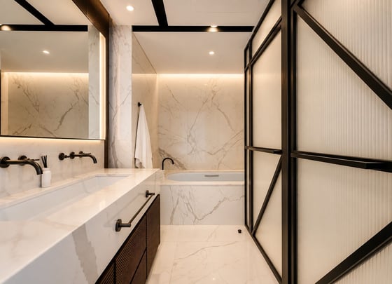 Cheapest Online | High Floor | Panoramic Skyline & Sea Views, picture 6