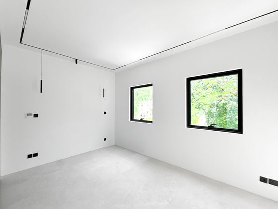Vacant | Internal Location | Fully Upgraded Type 4M, picture 7
