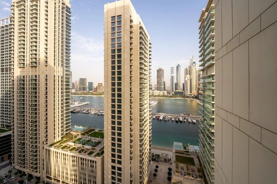 3-bedroom upgraded apartment in Beach Vista, Dubai Harbour, picture 15