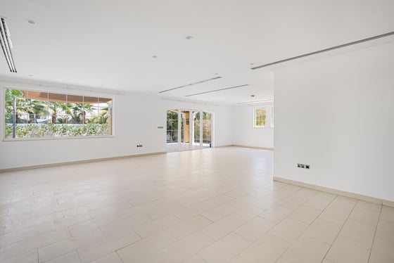 4-Bedroom Villa  |  Private Pool  |  Vacant, picture 4
