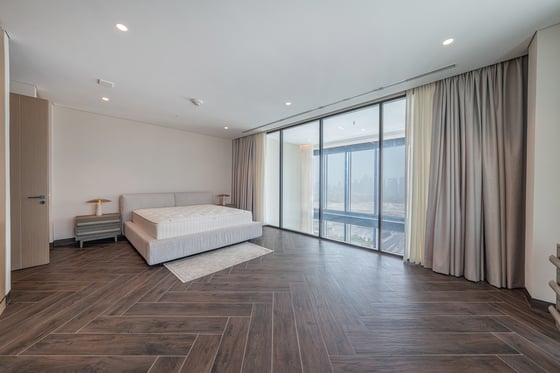 Elegant Duplex | High Floor | Panoramic Views, picture 5