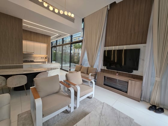 4BR + Maid's | Private Pool | Corner Unit, picture 5
