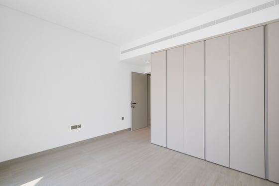 Corner Unit | Largest Terrace | Panoramic Views, picture 6