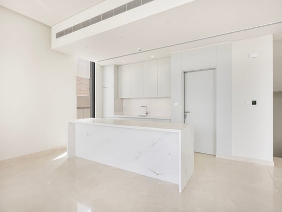 Exclusive | Luxury Living | 5 Bedrooms + Maids, picture 15