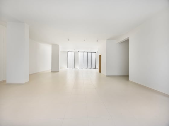 Exclusive | Luxury Living | 5 Bedrooms + Maids, picture 11