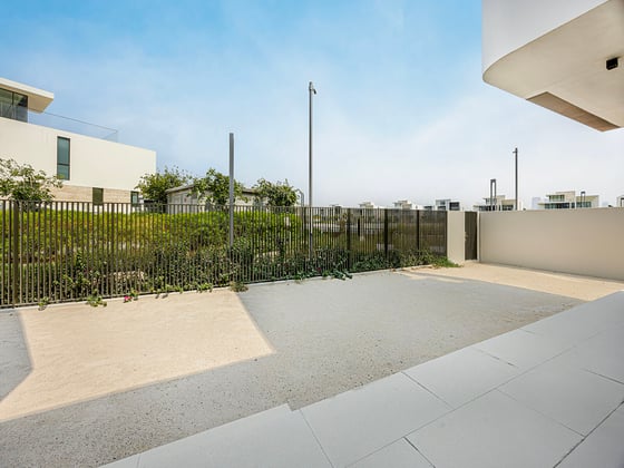 Exclusive | Luxury Living | 5 Bedrooms + Maids, picture 40