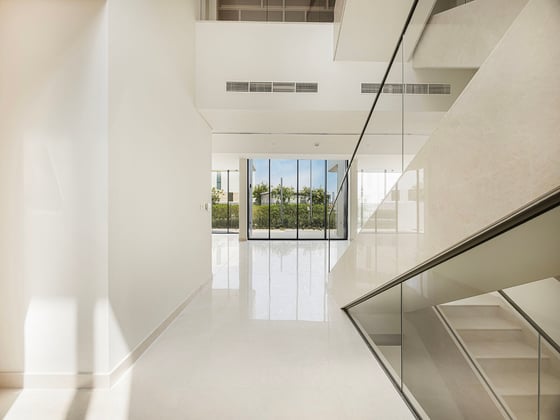Exclusive | Luxury Living | 5 Bedrooms + Maids, picture 10