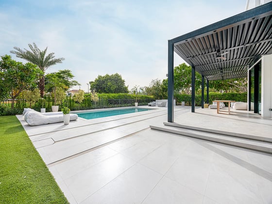 Luxury 5BR Renovated Villa | Private Pool & Park Views, picture 36