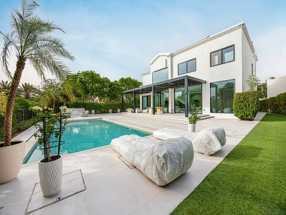 Luxury 5BR Renovated Villa | Private Pool & Park Views, picture 34