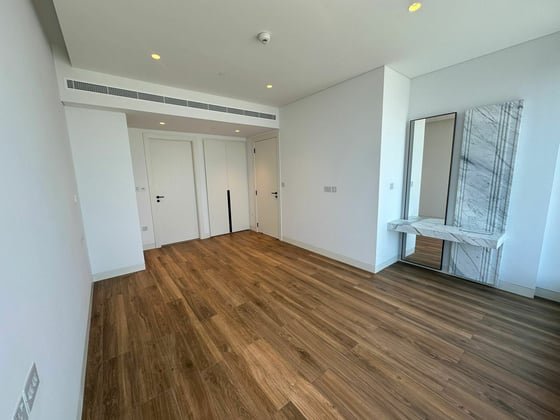 Original Price | Sea View  | Vacant now., picture 6