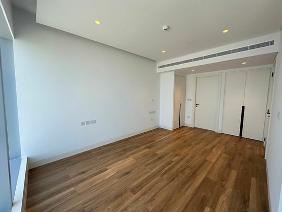 Original Price | Sea View  | Vacant now., picture 9