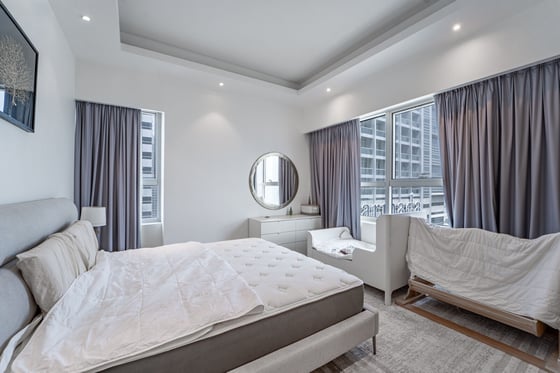 Vacant | Fully Upgraded | High Floor Apartment, picture 10