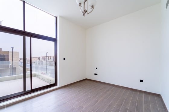 Corner unit  | Maid's Room  | Single row, picture 9