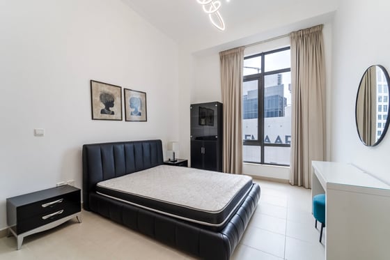 Burj Khalifa View | Fully Furnished | Bright, picture 12