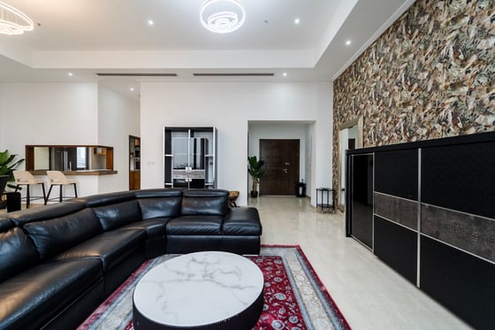 Burj Khalifa View | Fully Furnished | Bright, picture 2