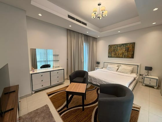 Custom Built | Fully Furnished | Vacant | Modern, picture 19