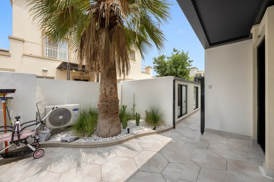 Turn Key | Upgraded | Outdoor Office...., picture 29