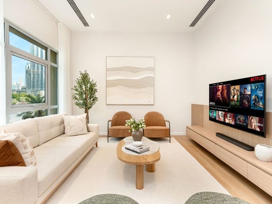 Unique Layout | Private Garden | Fully Upgraded, picture 8