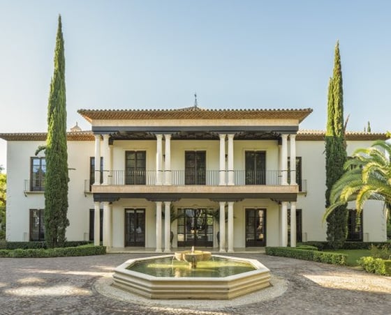 Neo-Classical Estate on Marbella on 1 Hectare Garden, picture 1