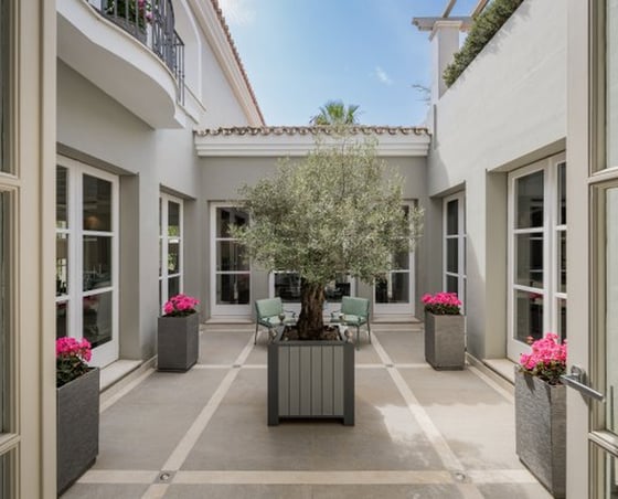 Beach paradise Andalusian mansion villa second line beach, picture 8