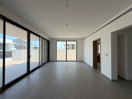 Drivers Room | Large Plot | Central Location, picture 4