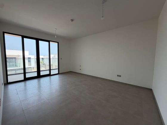 Drivers Room | Large Plot | Central Location, picture 13