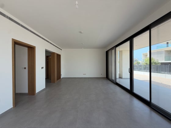 Drivers Room | Large Plot | Central Location, picture 5