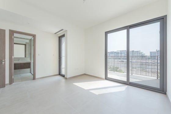 4-Bedroom + Maid’s | Single Row | Private Garden |, picture 11