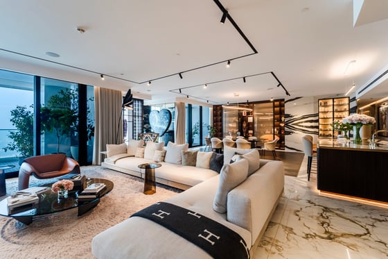 Fully Upgraded Penthouse with Stunning Sea Views, picture 5