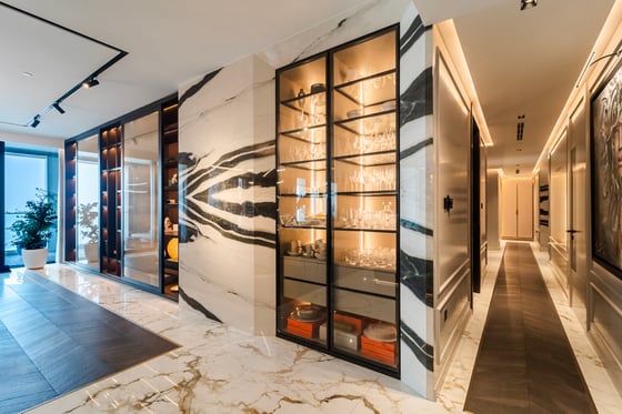 Fully Upgraded Penthouse with Stunning Sea Views, picture 31