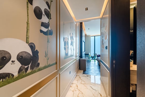 Fully Upgraded Penthouse with Stunning Sea Views, picture 19