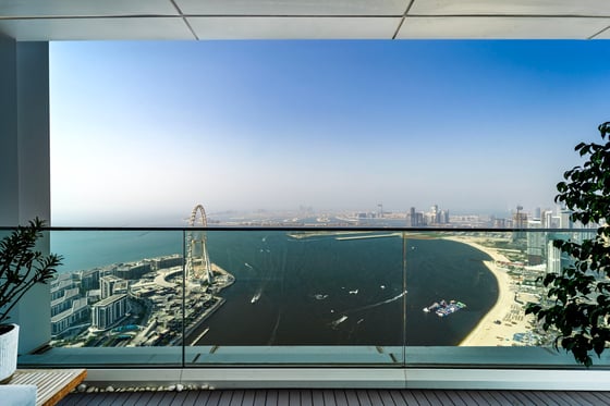 Fully Upgraded Penthouse with Stunning Sea Views, picture 2