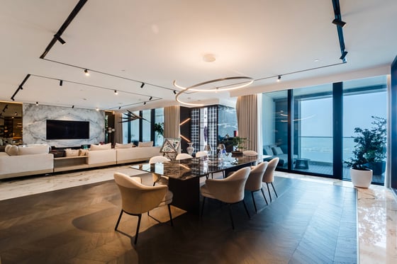 Fully Upgraded Penthouse with Stunning Sea Views, picture 10