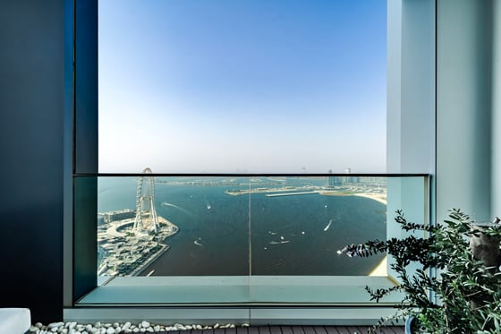 Fully Upgraded Penthouse with Stunning Sea Views, picture 37