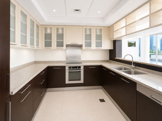 Prime Investment | Vacant | Well Maintained, picture 6